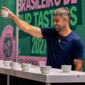 Jacques Pereira Carneiro é bicampeão brasileiro de prova de café